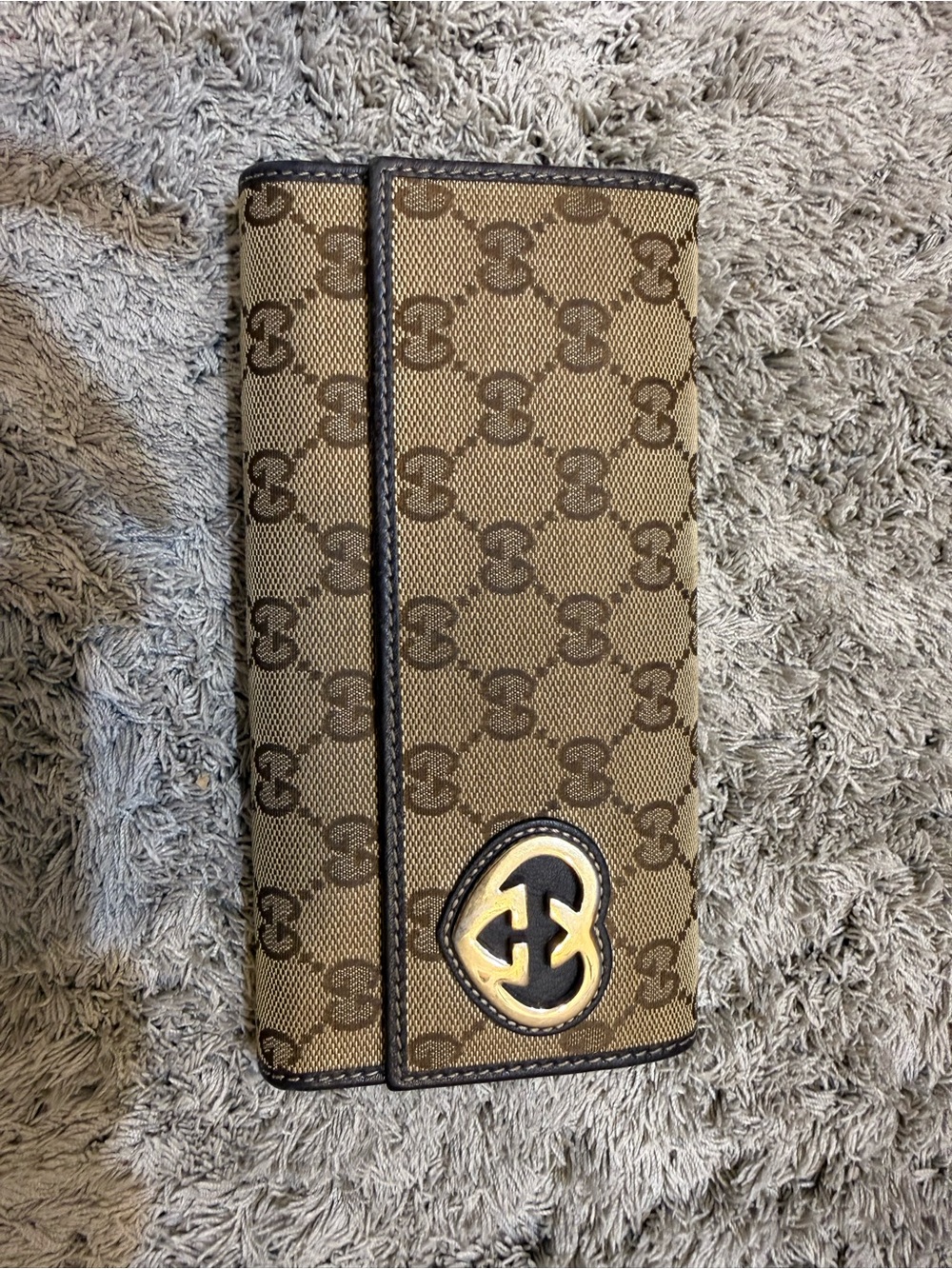 Authentic Gucci Beige and Brown Monogram Continental Wallet with Gold Logo - Picture 1 of 3